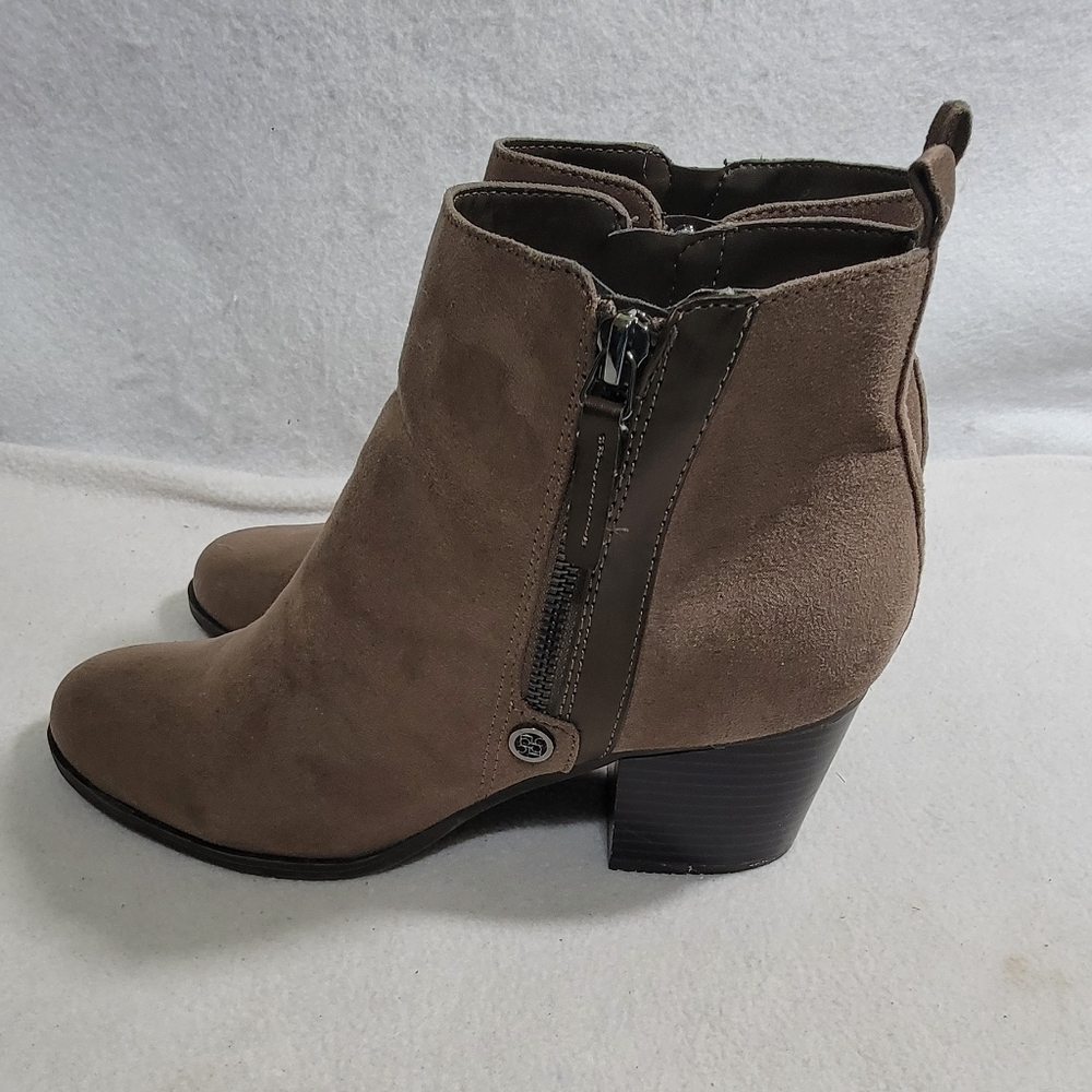 Liz Claiborne Refined Comfort Leather Double Zip Round Toe Ankle Booties Size 10 - Picture 9 of 13